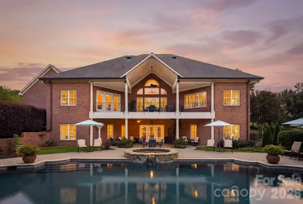 459 Valley Run Drive, Waxhaw, NC 28173