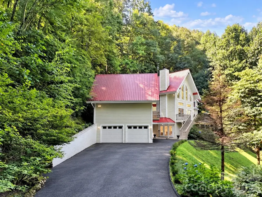 391 Grand Vista Drive, Sylva, NC 28779 - #2