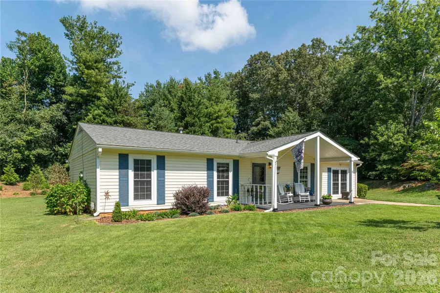 11 Crandon Court, Asheville, NC 28804 - #2