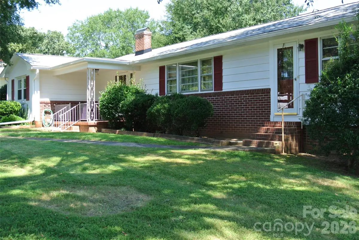 268 Tanner Street, Rutherfordton, NC 28139 - #1