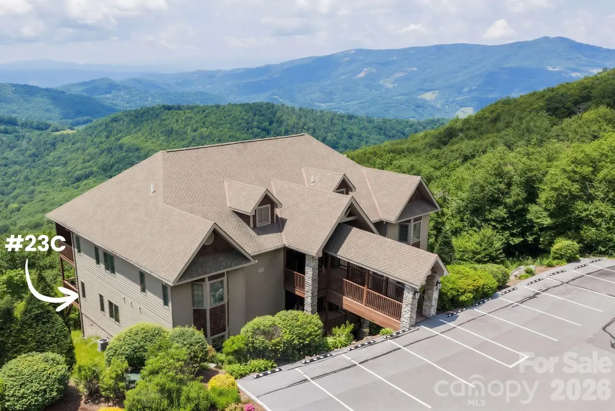 132 Rocky Top None, Sugar Mountain, NC 28604 - #1
