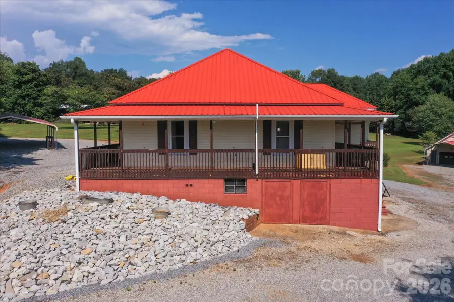 466 Miller Avenue, Marion, NC 28752 - #2