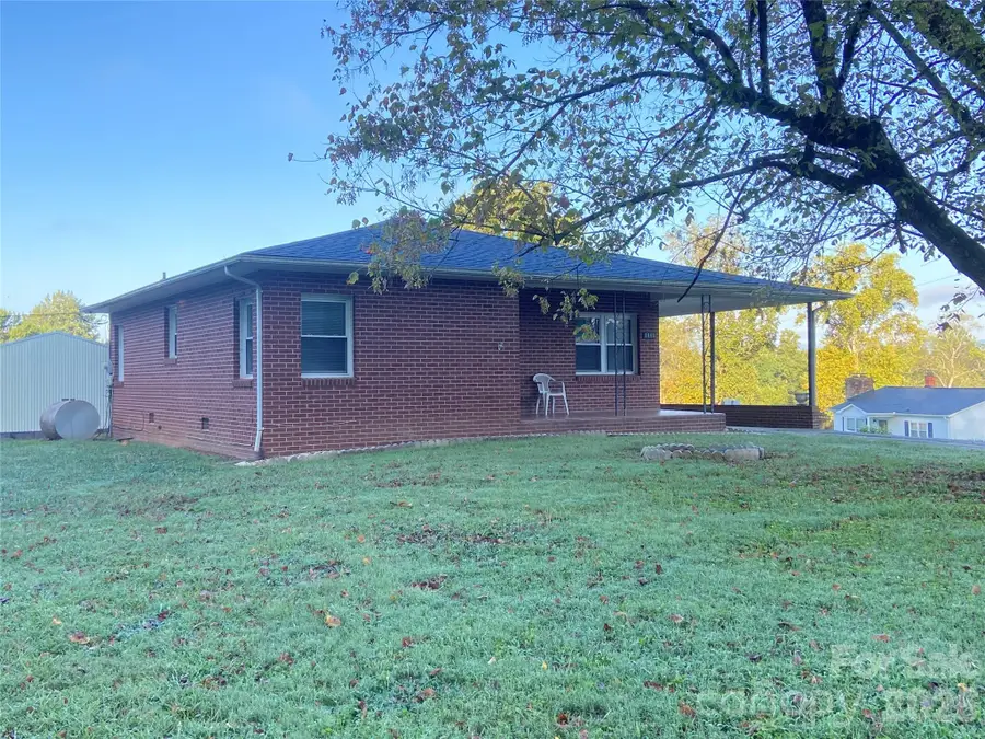 2991 Perkins Avenue, Morganton, NC 28655 - #2
