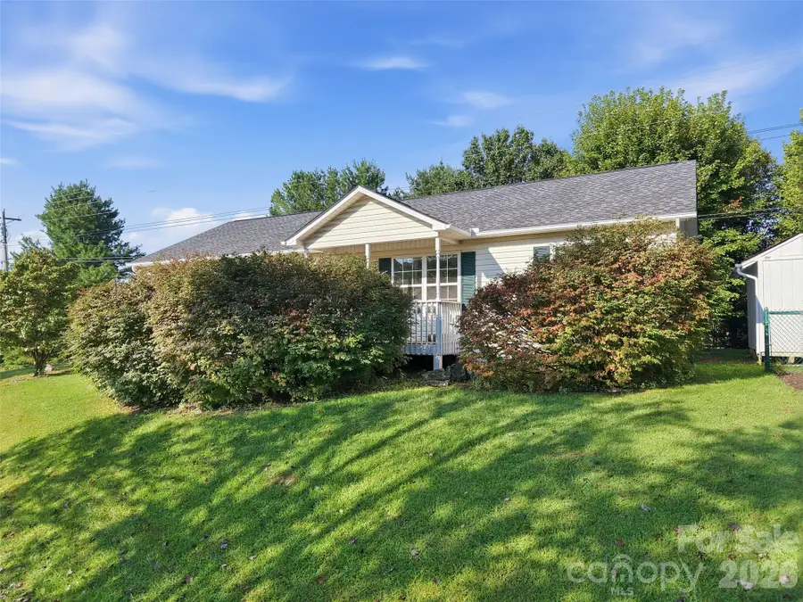 11 Brant Lane, Weaverville, NC 28787 - #3