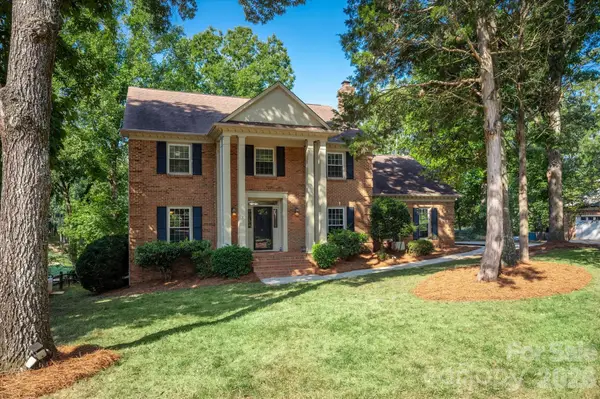 10009 Thomas Payne Circle, Charlotte, NC 28277