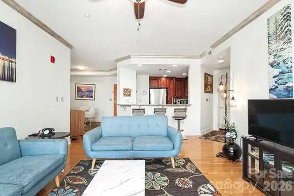 401 N Church Street #607, Charlotte, NC 28202