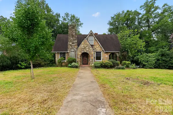 506 5th Avenue Se, Hickory, NC 28602