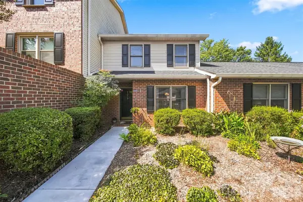 921 21st Avenue Ne, Hickory, NC 28601