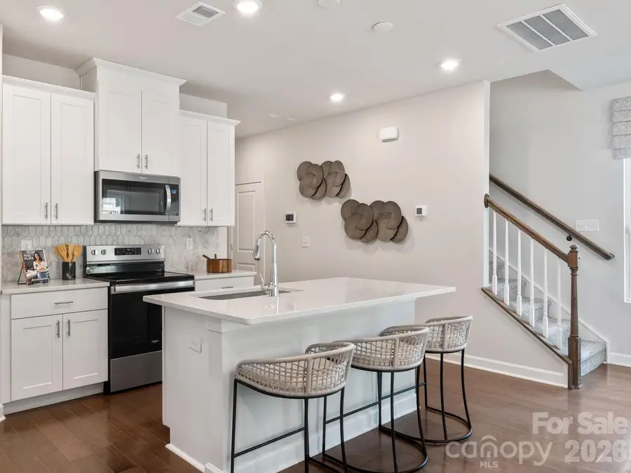 8232 Hidden Springs Trail, Charlotte, NC 28216 - #2