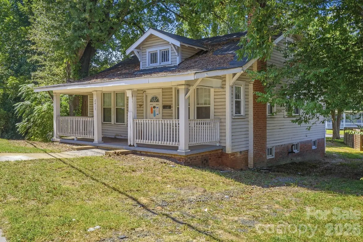 2417 The Plaza, Charlotte, NC 28205 - #1