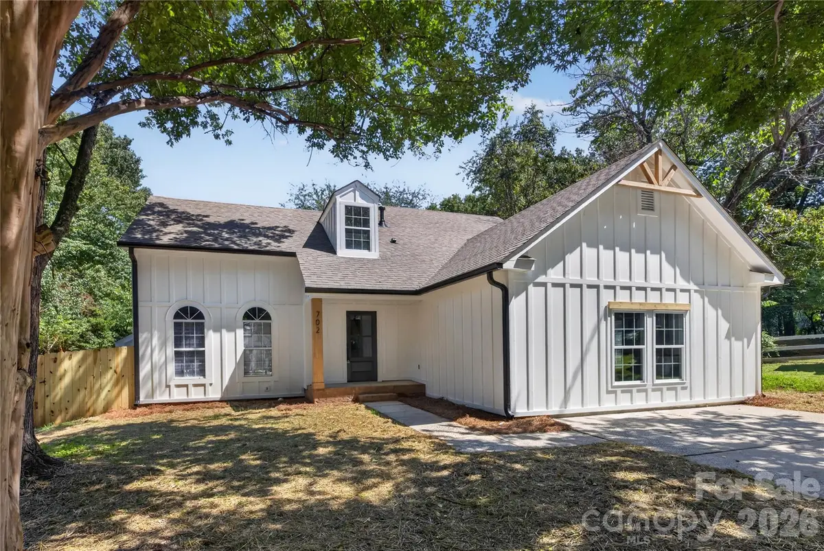 702 Foxborough Road, Charlotte, NC 28213 - #1