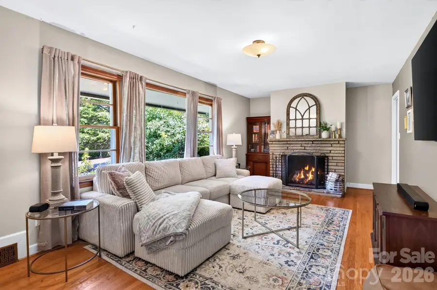 109 Wilshire Drive, Asheville, NC 28806 - #2