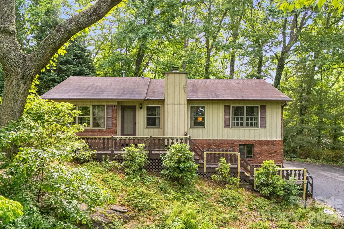 636 Goldview Drive, Hendersonville, NC 28791 - #1