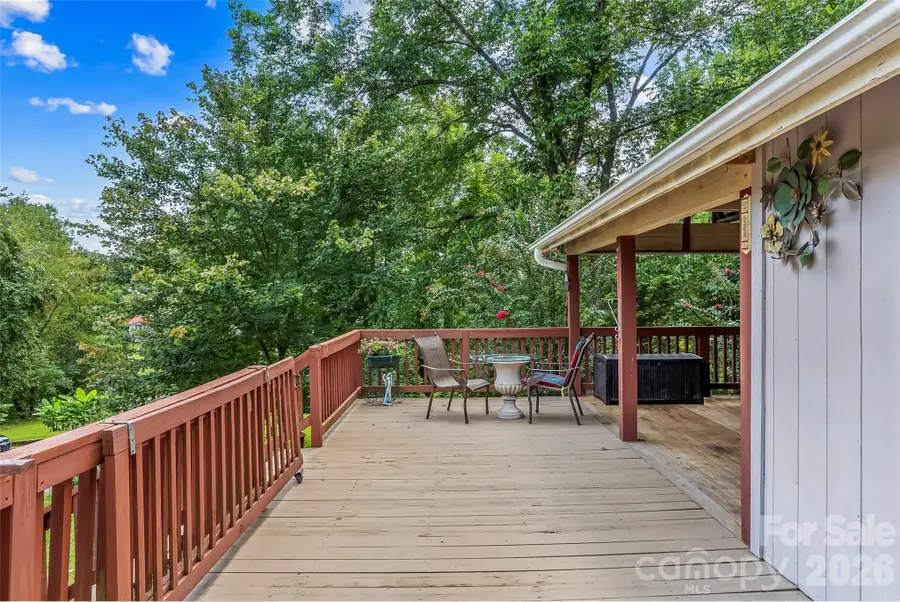 230 Johnson Hollow Road W, Marion, NC 28752 - #3