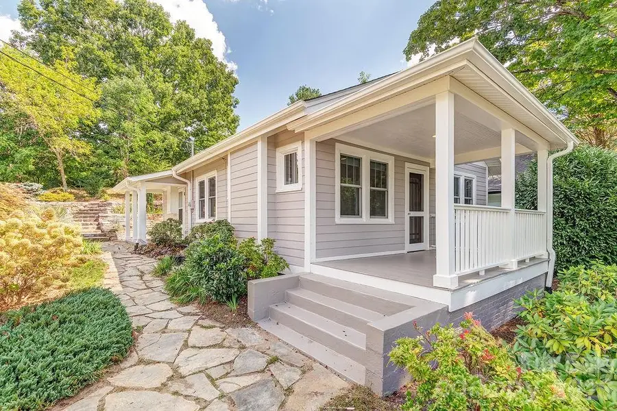 11 Temple Avenue, Asheville, NC 28804 - #2