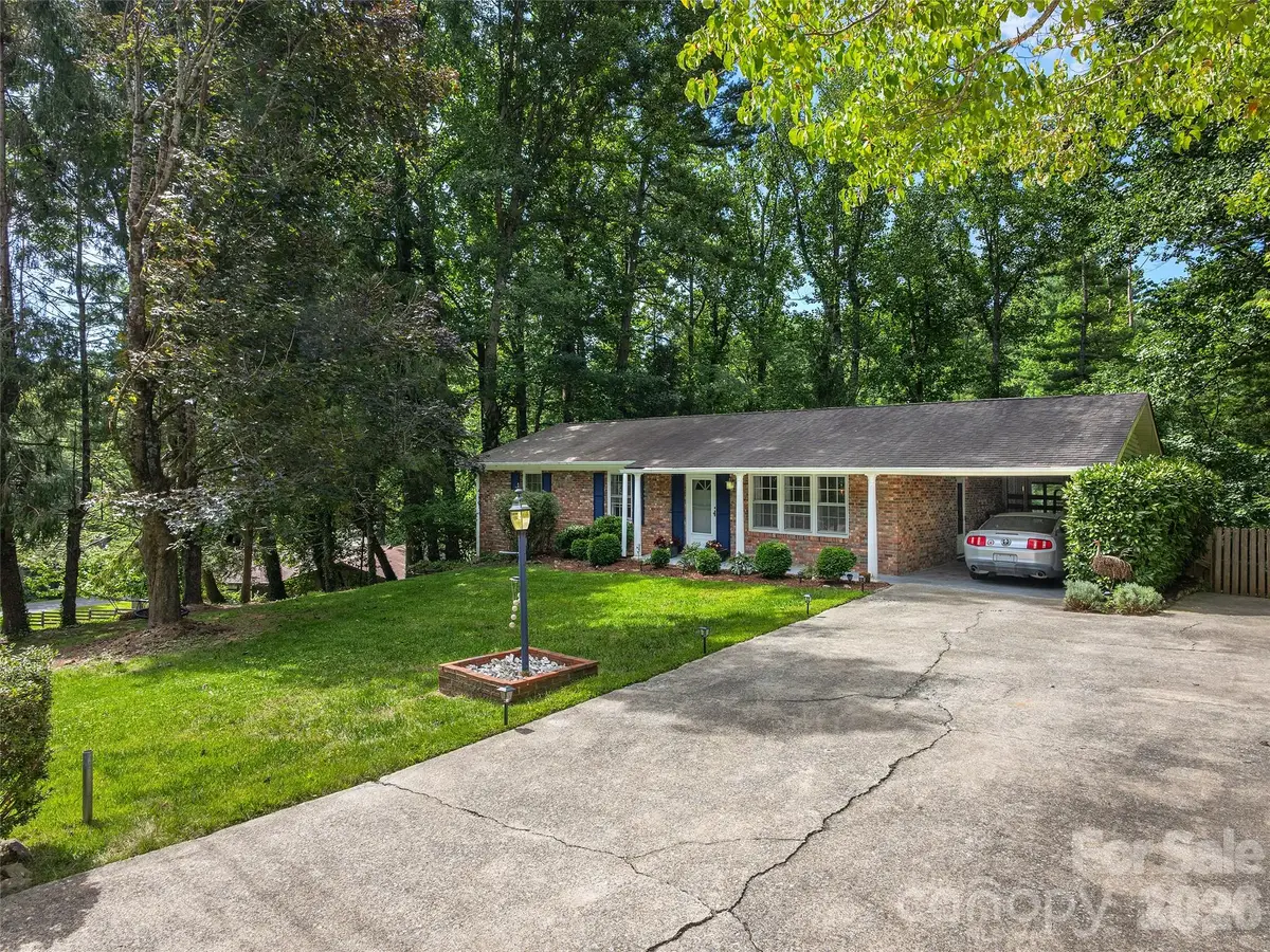921 Indian Hill Road, Hendersonville, NC 28791 - #1