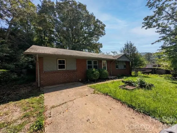 202 Melody Circle, Swannanoa, NC 28778