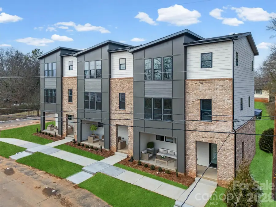 401 N Lee Street #B, Mount Holly, NC 28120 - #3