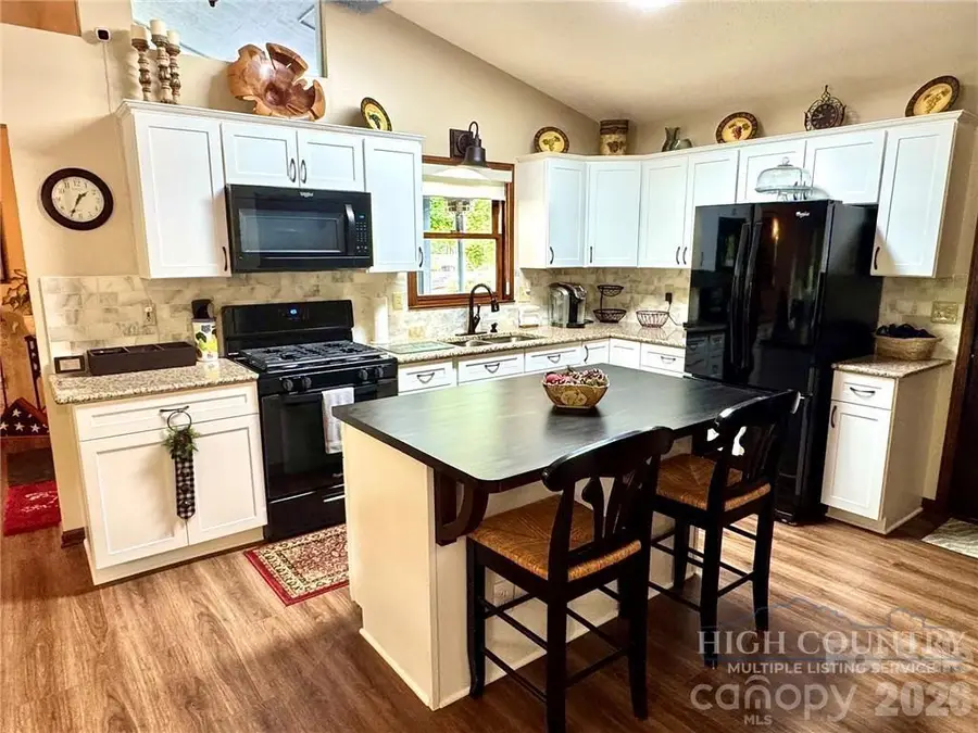76 Whispering Pine Loop, Newland, NC 28657 - #3
