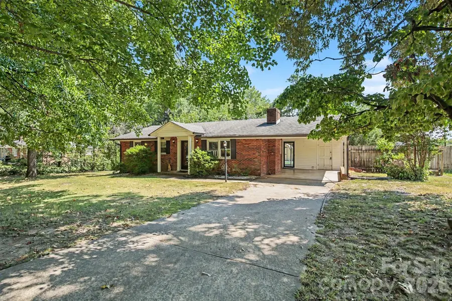 3932 Yokley Street, Winston Salem, NC 27107 - #3