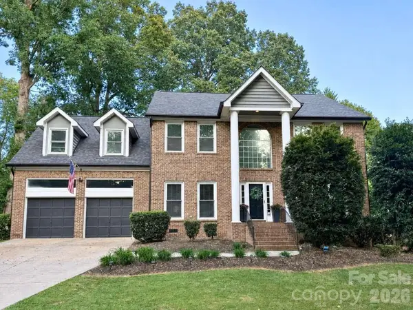 12512 Cliffcreek Drive, Huntersville, NC 28078