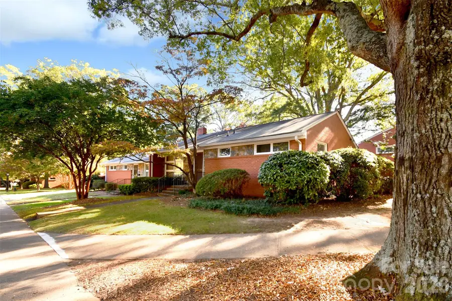 4547 Woodlark Lane, Charlotte, NC 28211 - #2