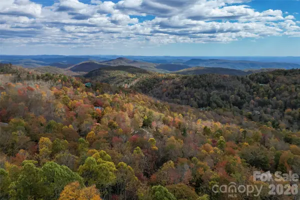 6268 Hemlock Lane, Newland, NC 28657