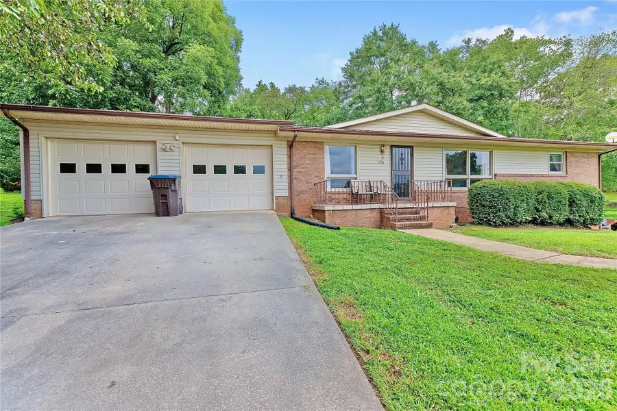 3333 Eastwood Avenue, Morganton, NC 28655 - #2