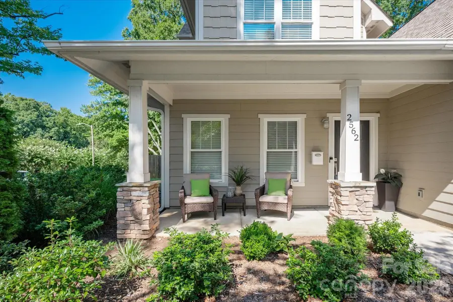 2562 Roseview Lane, Charlotte, NC 28205 - #2