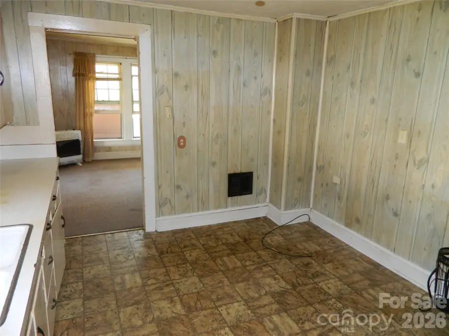 310 Reform Street Sw, Lenoir, NC 28645 - #3