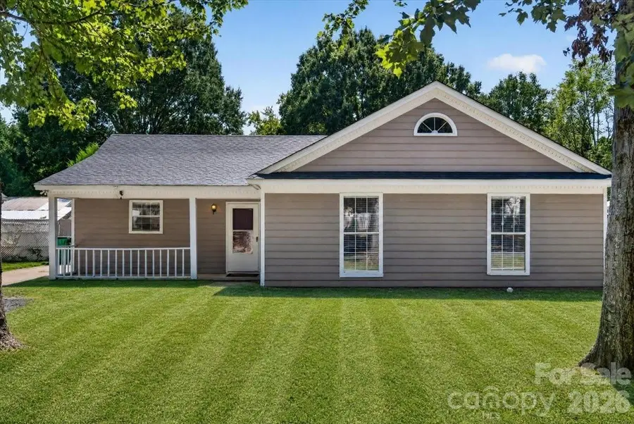 8006 Sheringham Way, Charlotte, NC 28227 - #2