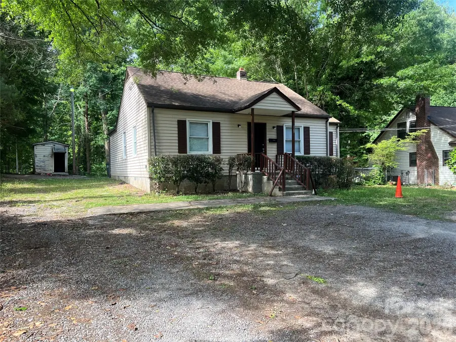 1107 W Davidson Avenue, Gastonia, NC 28052 - #2