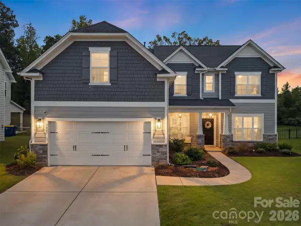 7007 Kingfisher Way, Belmont, NC 28012
