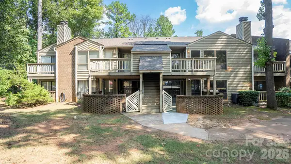 1612 Sharon Road W #68, Charlotte, NC 28210