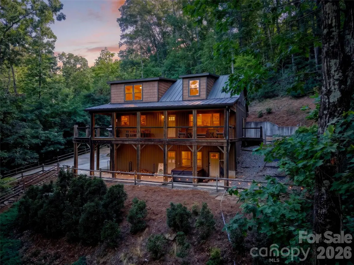 3050 Green River Cove Road, Saluda, NC 28773 - #1