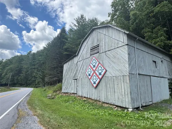 000 Puncheon Fork Road, Mars Hill, NC 28754