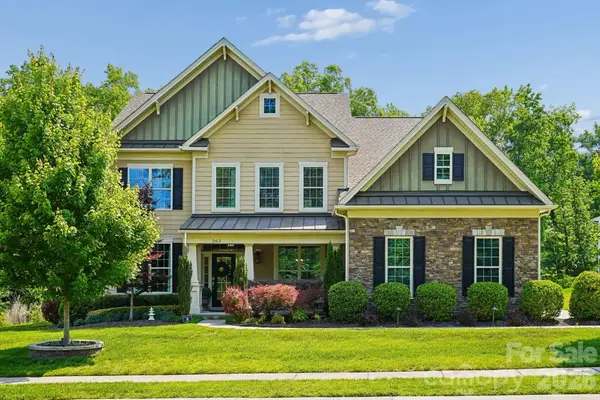 263 Forsythia Lane, Tega Cay, SC 29708