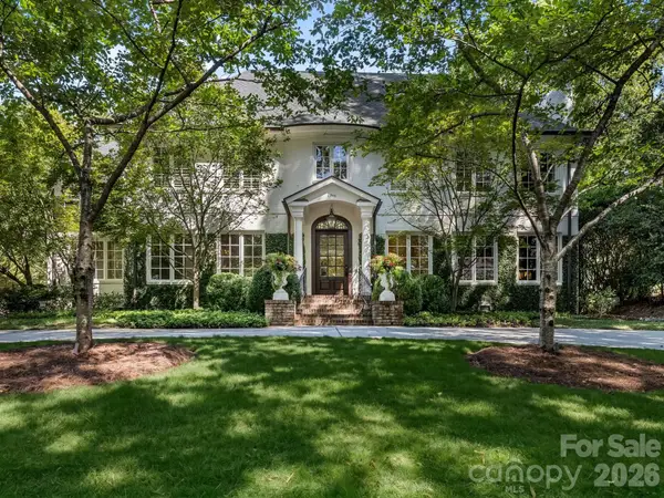 2946 Wheelock Road, Charlotte, NC 28211
