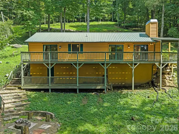 73 Oak Ridge Court, Mars Hill, NC 28754