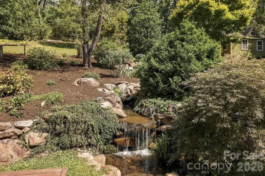 33 Pinecroft Road, Asheville, NC 28804 - #3