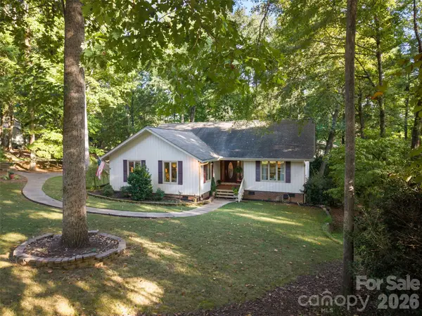 55 Heritage Drive, Lake Wylie, SC 29710