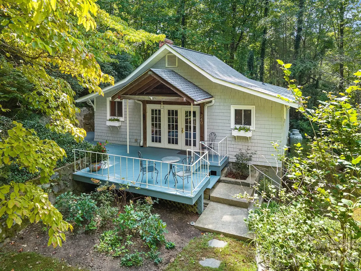 240 Seneca Boulevard, Hendersonville, NC 28739 - #1