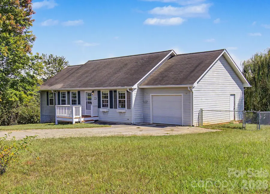 253 Tipton Hill Road, Leicester, NC 28748 - #2