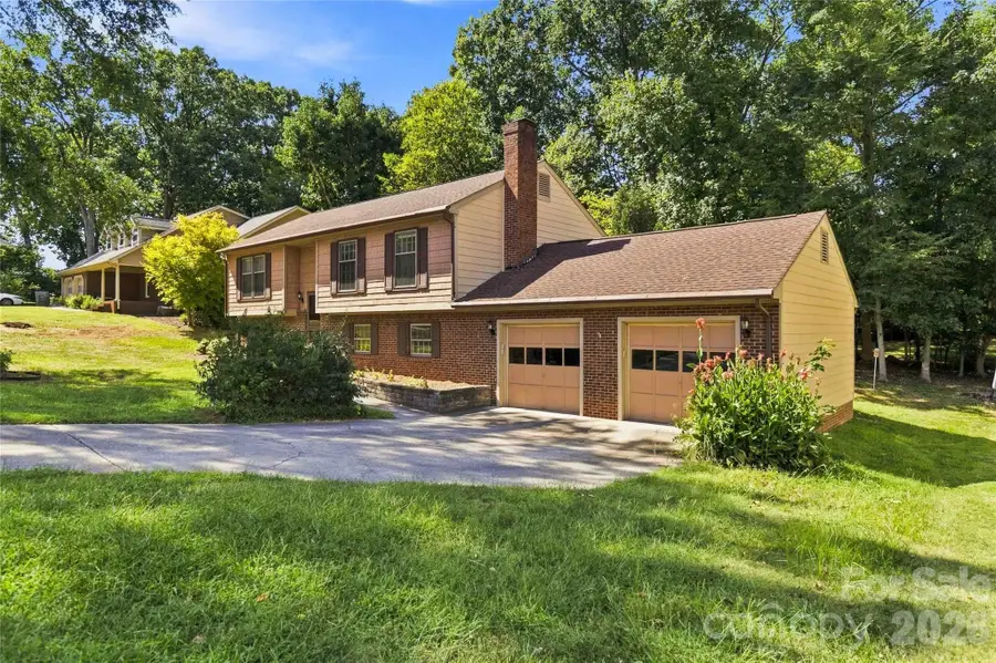 5000 Cedar Forest Drive, Charlotte, NC 28226 - #2