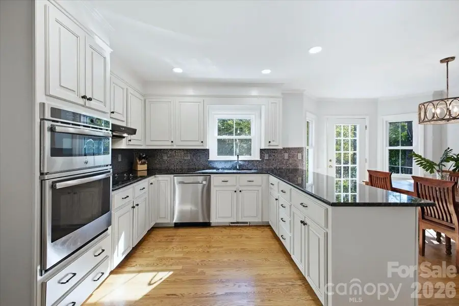 10141 Hanover Glen Road, Charlotte, NC 28210 - #2