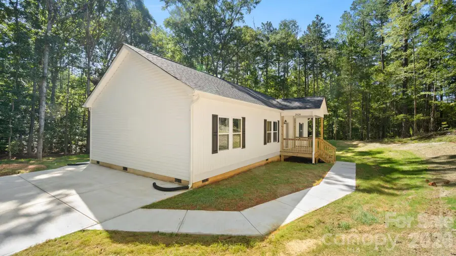 2820 Rock Chimney Circle, Lancaster, SC 29720 - #3