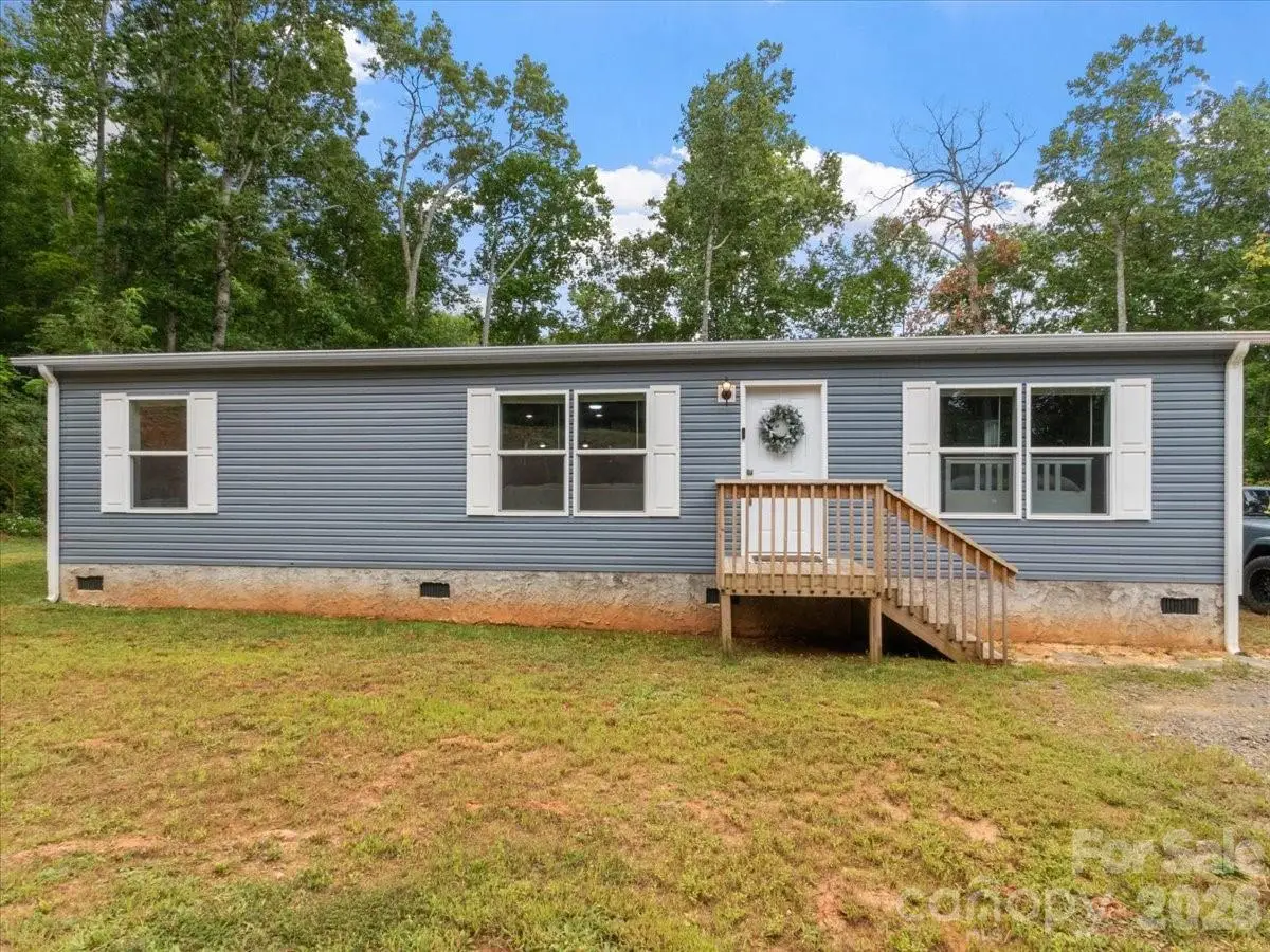 472 Laurel Heights Drive, Burnsville, NC 28714 - #1