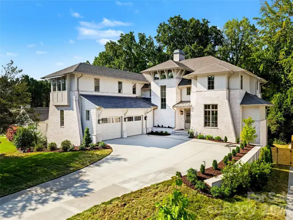 932 Heather Lane, Charlotte, NC 28209