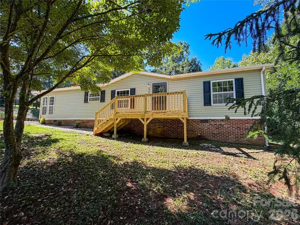 3363 Stony Brook Circle, Newton, NC 28658