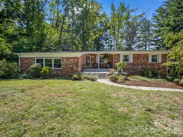 21 Sleepy Hollow Drive, Asheville, NC 28805
